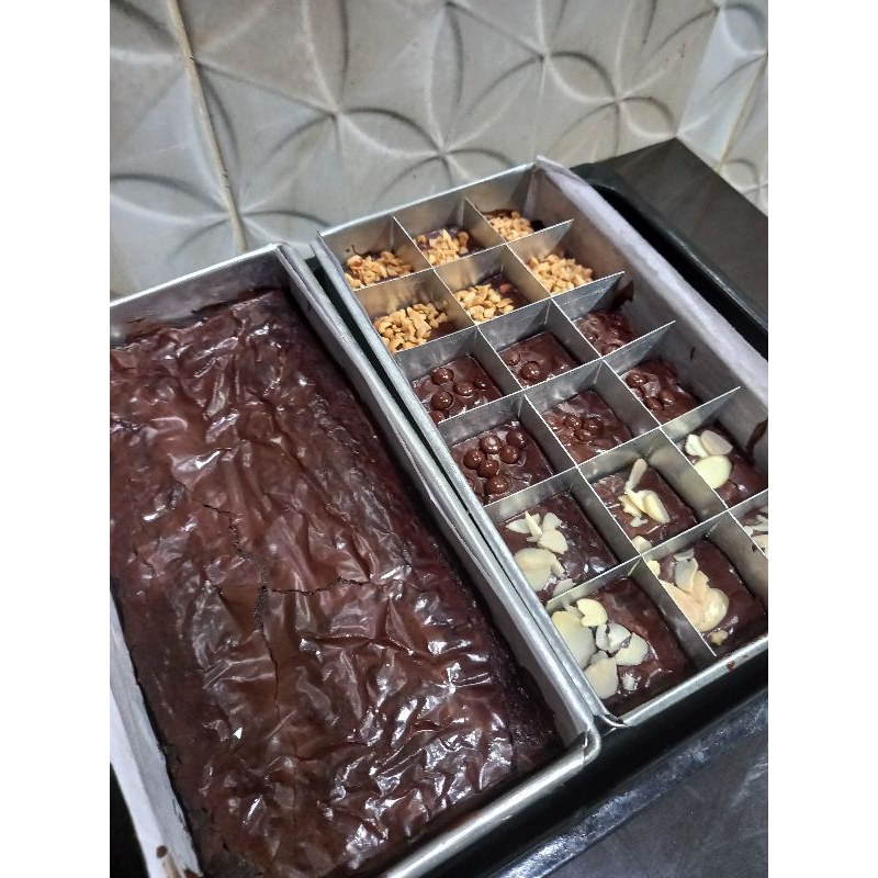 

Brownies Panggang ukuran 20x10 cm