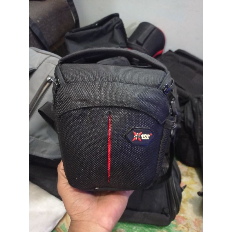 tas kamera mirrorles merk st