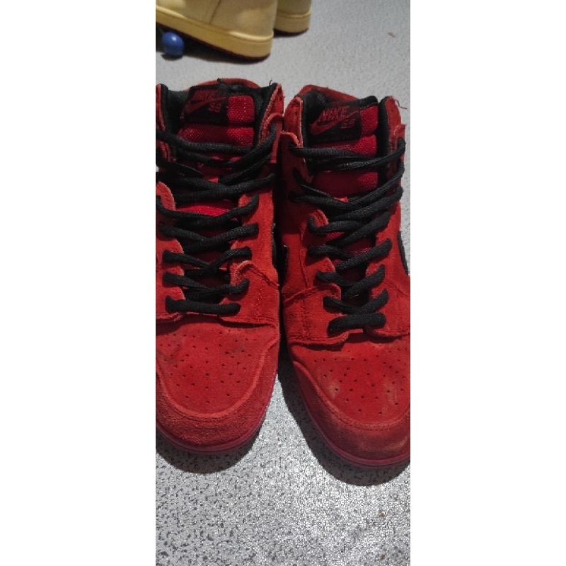 sb dunk red devil RARE size 43