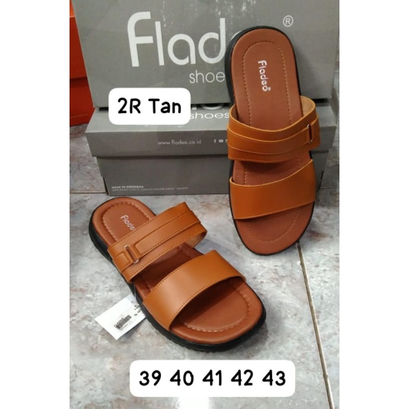 sandal cowok fladeo