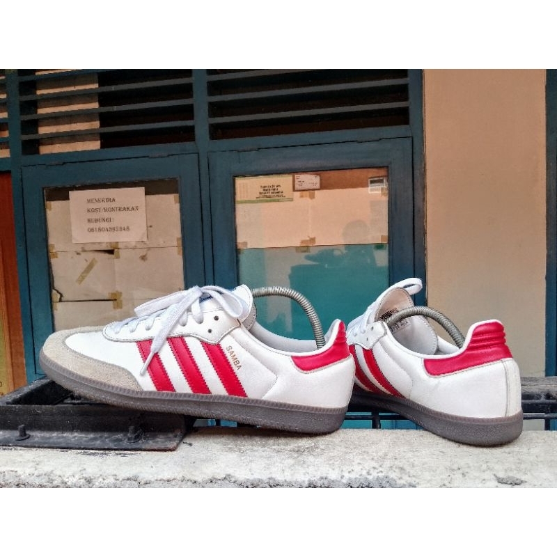 ADIDAS SAMBA OG RED STRIP