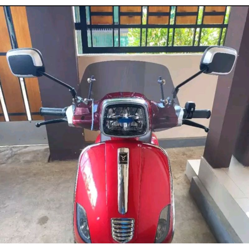 Winshield vespa listrik Uwinfly T3