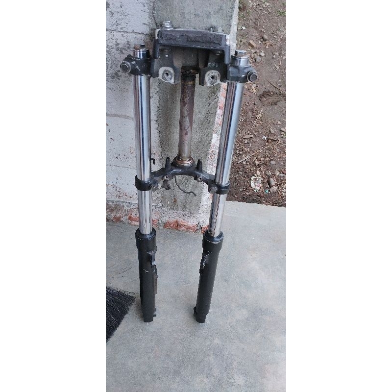 shock depan cb 150 r old original as 31