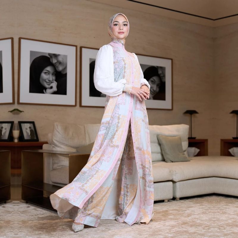 Dress Mandjha Ivan Gunawan Raya Collection 2024 - Adeline Dress