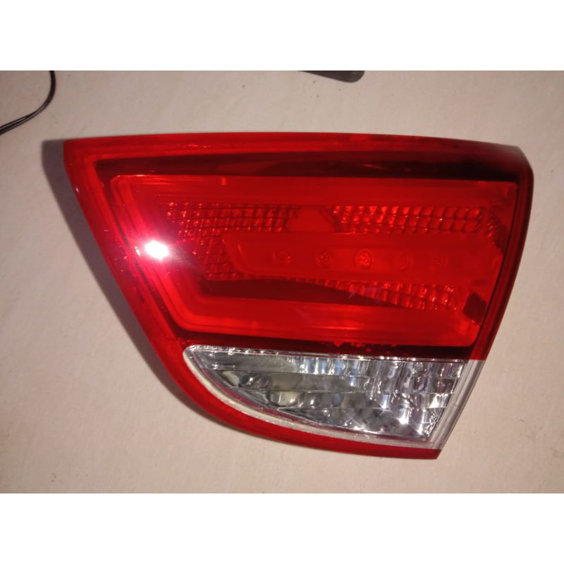 reflektor lampu bagasi Hyundai Tucson 2009 2012