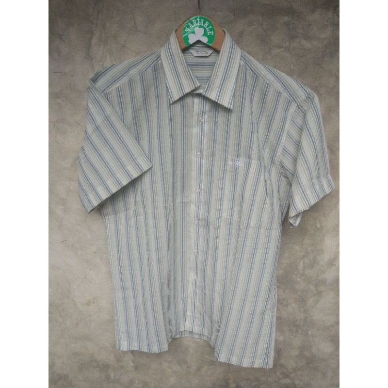 kemeja BHPC beverly hills polo club size 95 fit size L lokal konds like a new