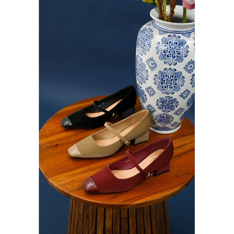 MICHIE - Cadenza Block Heels // CNY SHOES 2024