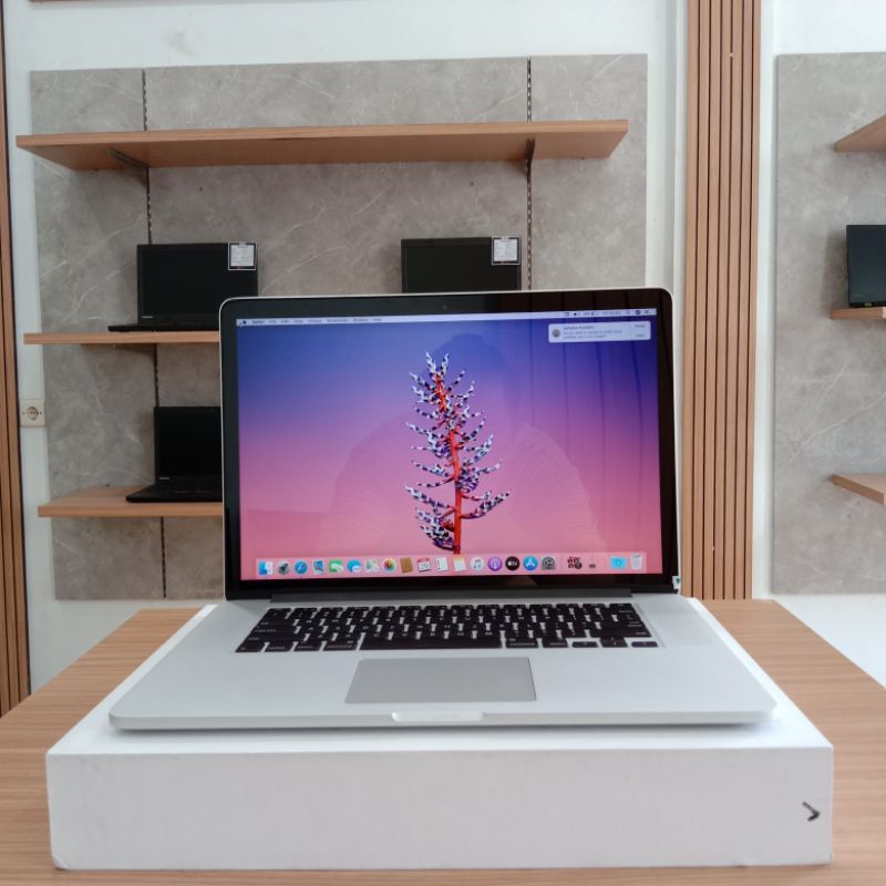 MacBook pro 15 2013 Bekas Core i7/RAM 8Gb/SSD 256Gb