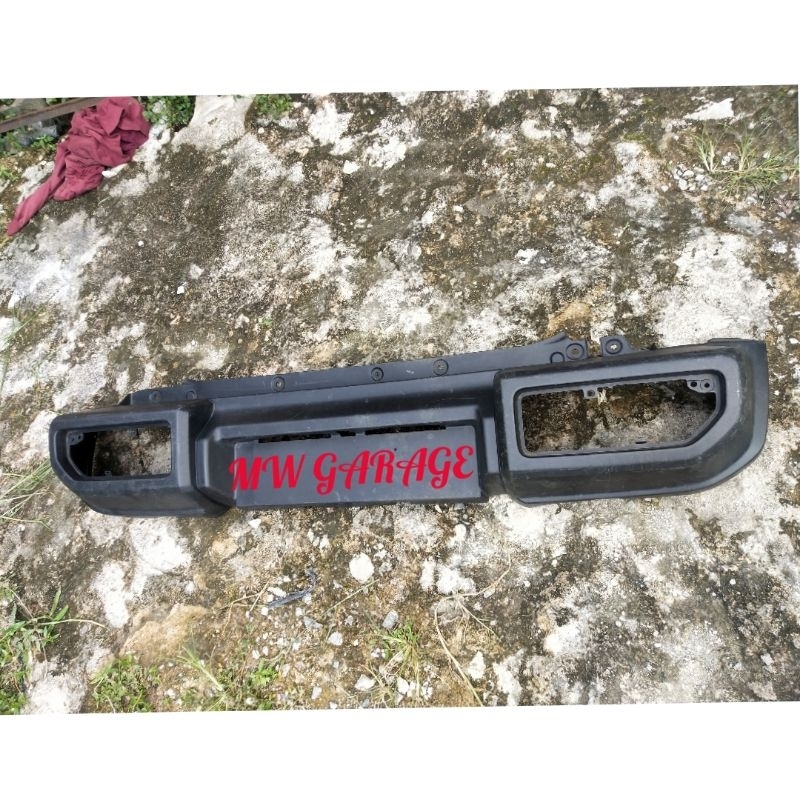 BEMPER BELAKANG SUZUKY JIMNY 2018-2023