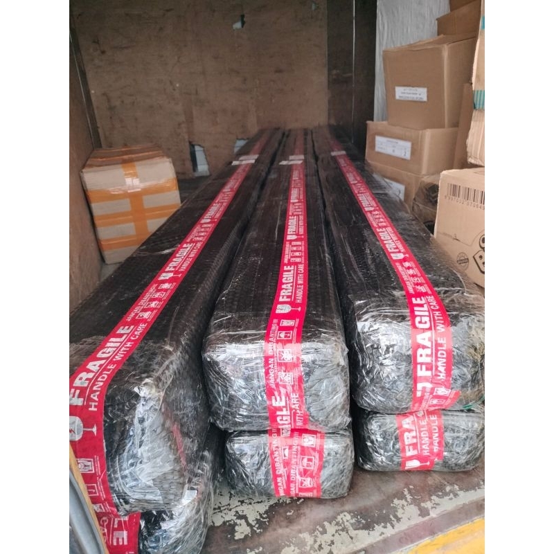 

Extra buble untuk packingan barang biar aman dan tidak merusak barang packing