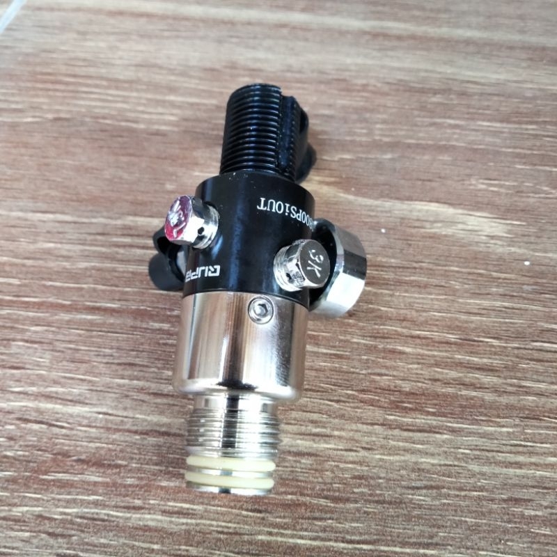 Regulator paintball stenlis Taiwan 1800psi