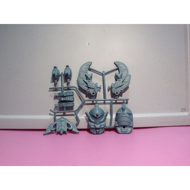 Figure Mokit Mini Chibi GUNDAM Tipe A Mobile Suit Mini Kit Jadul Murah Mainan Anak Anak