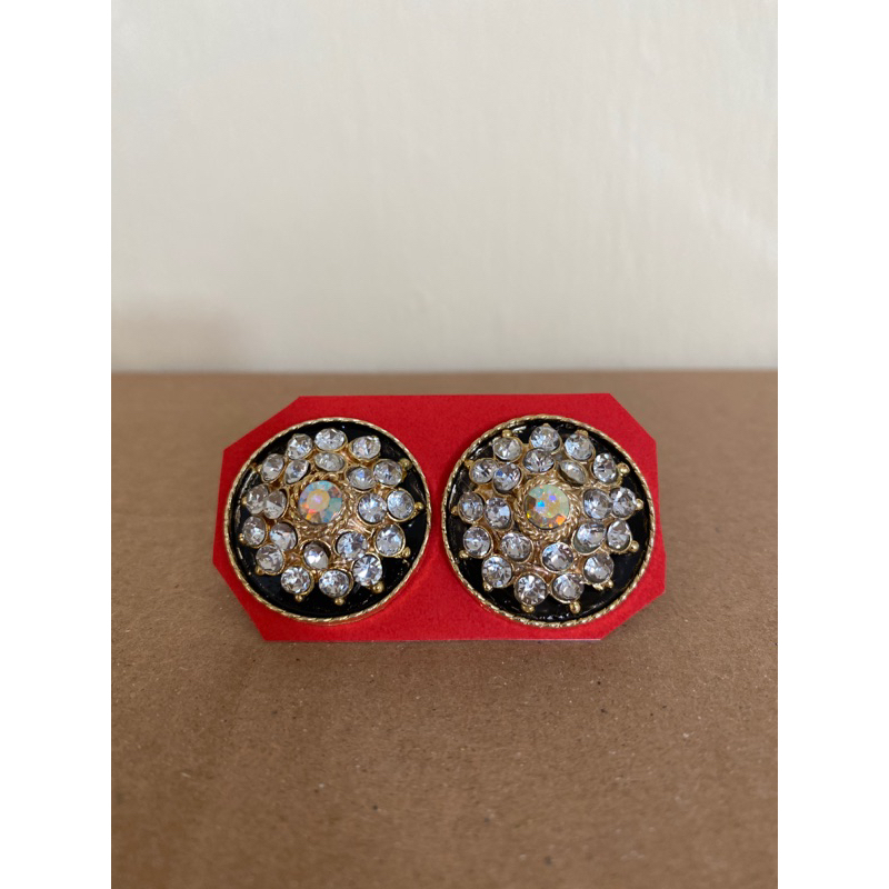 Anting/giwang tusuk bumbung/stud earrings