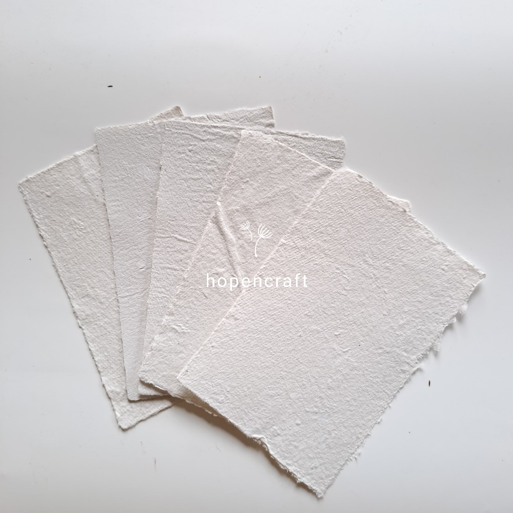 

Kertas Daur Ulang | Broken White | Handmade Paper