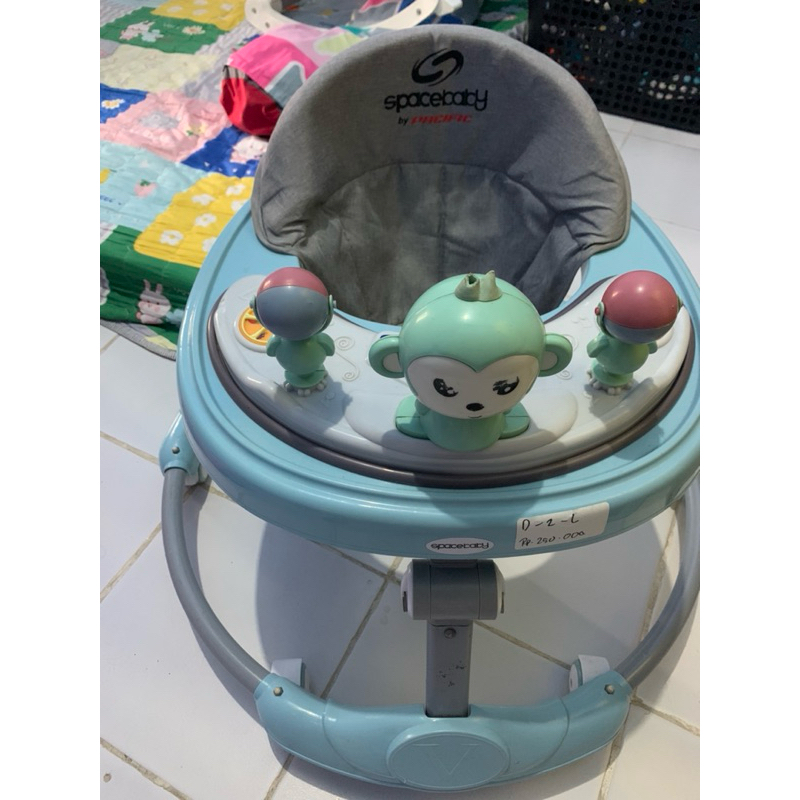 Baby walker space baby second / preloved