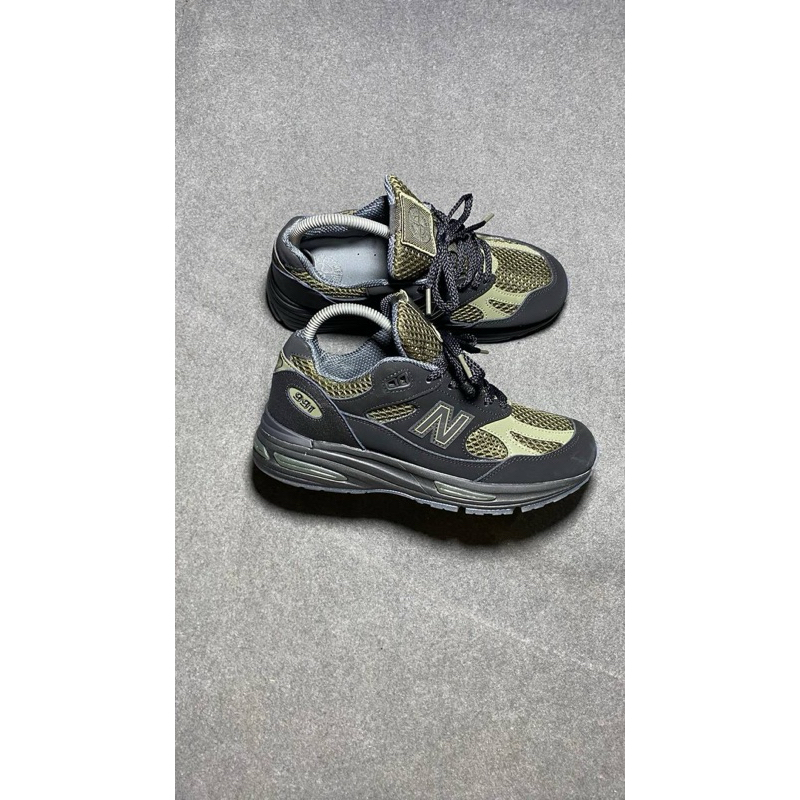 NB 991 v2 x Stone Island