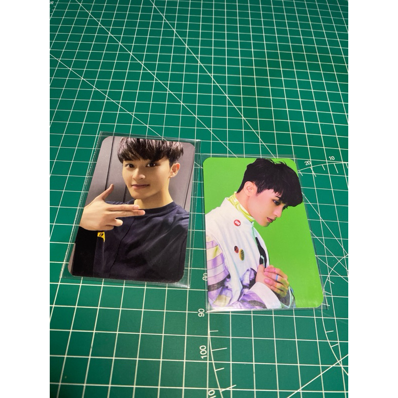 NCT 127 Mark sticker deluxe box exclusive US set (selca, concept) photocard