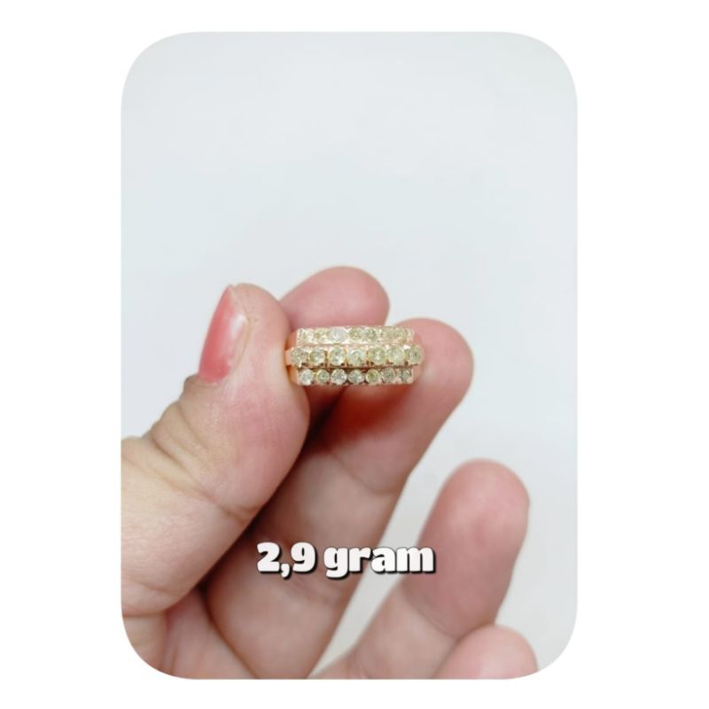 Berlian Medan Cincin Baris 3 Tingkat