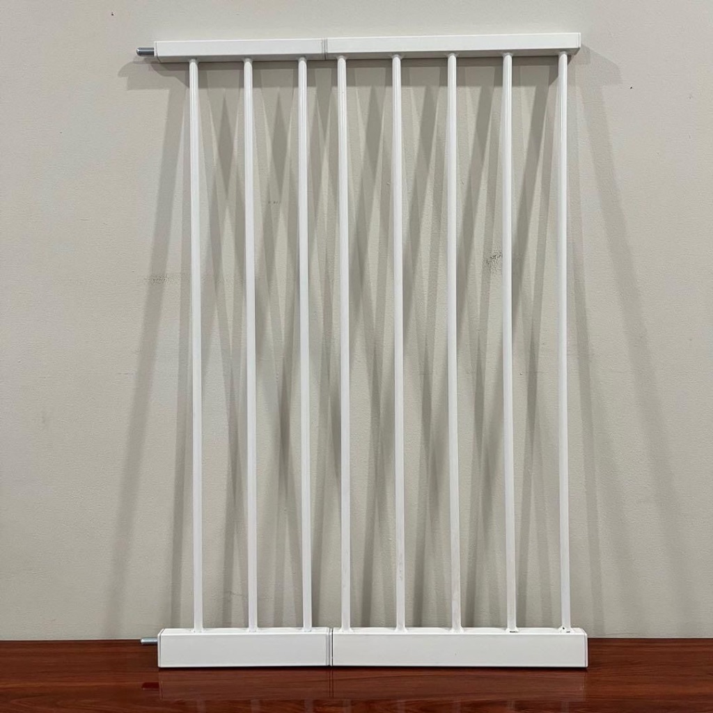 Preloved GOL Baby Safety Gate and Extension