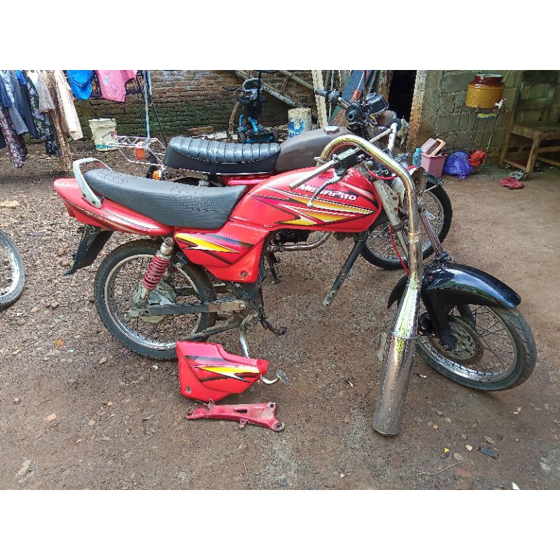 bodi set rangka Megapro hiu