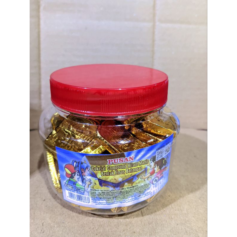 

Pusan cokelat bentuk emas batangan. 1 toples isi 50 pcs @5.8 gr
