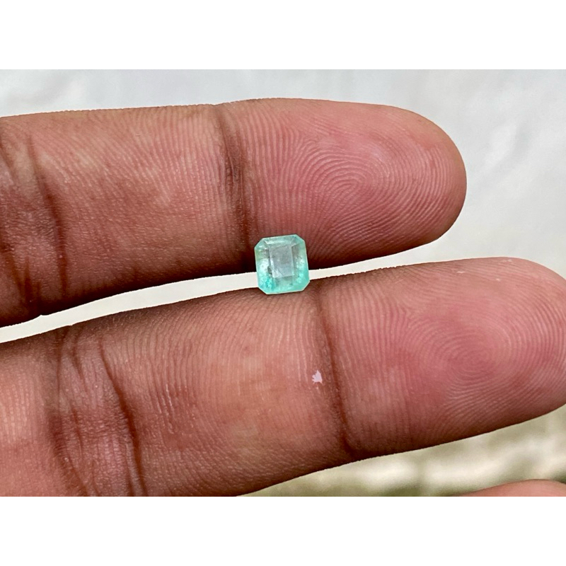 Batu Zamrud Colombia Natural Columbian Emerald Beryl Jamrud Ukuran Kecil Dim 6x5x4
