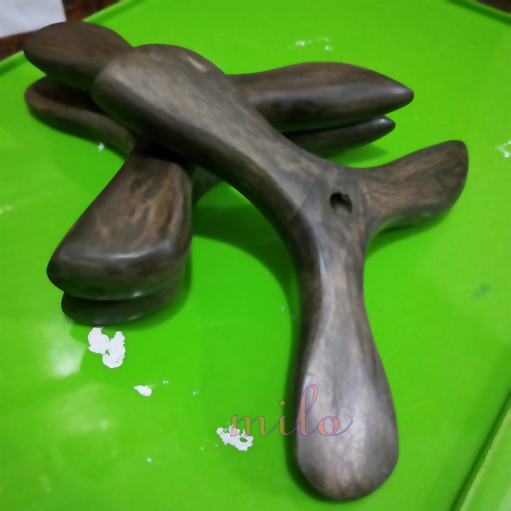 Alat Pijat Segita / Alat Pijat Kayu/ Alat pijat kerokan/Alat pijat kaki/Alat Pijat Kayu / Alat Pijat