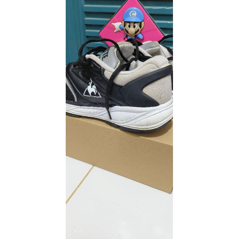 Sepatu le coq sportif size 42