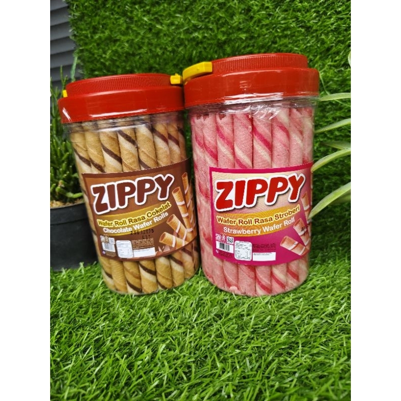 

DAPAT 2 TOPLES ZIPPY WAFER ROLL RASA COKLAT DAN STRAWBERRY