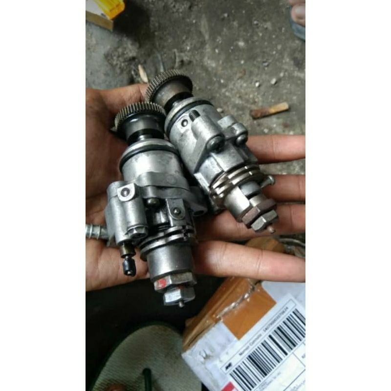 Pompa oli samping f1zr ori copotan