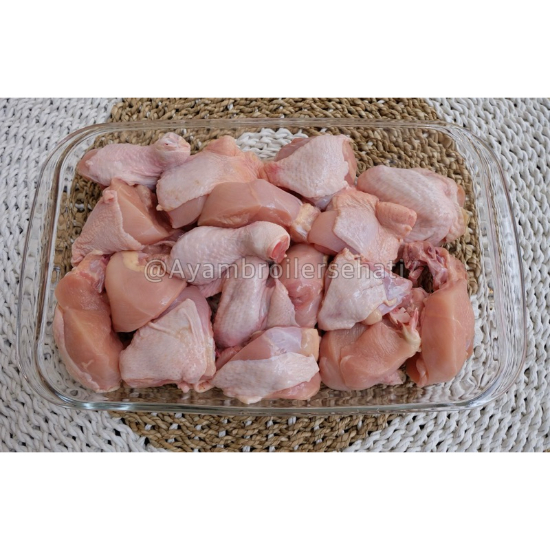 

Ayam Karkas broiler BISA DIPOTONG FRESH Uk 1.4kg