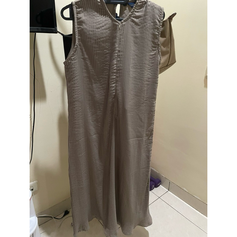 [preloved]inner pleats irsalina