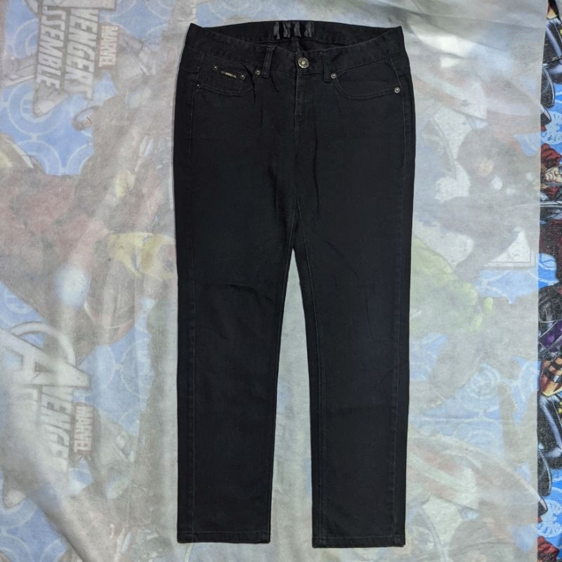 Size 28 Celana Panjang Longpants Jeans SCCU Hitam Slimfit    Second Preloved #CJ156