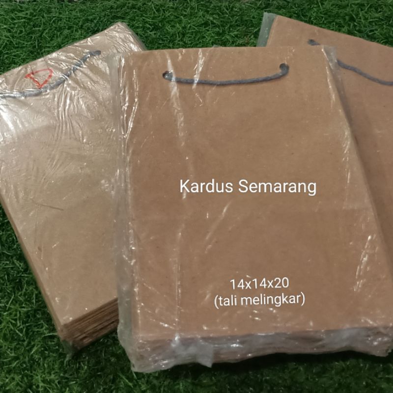 

READY STOCK PAPERBAG 1 LUSIN /bungkus (TALI MELINGKAR)