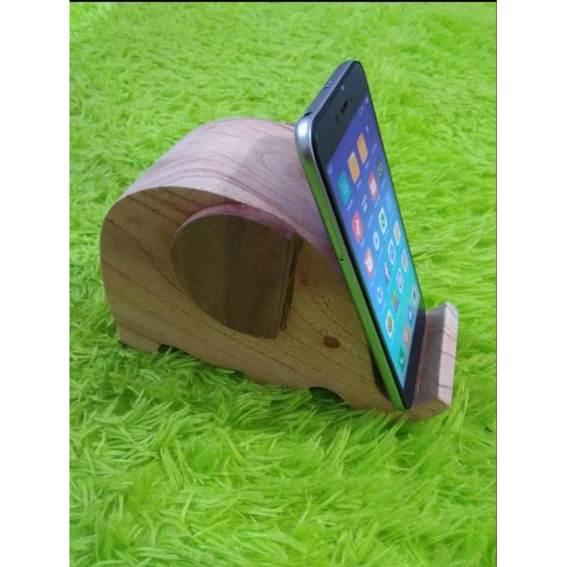 KERAJINAN KAYU/TEMPAT HANDPHONE UNIK DARI KAYU BENTUK GAJAH /HANPHONE STAND UNIK/KERAJINAN KAYU /WOO