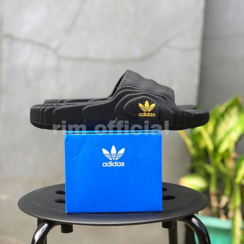 Sandal Slop Pria Wanita Terbaru Adidas Premium Trendy Sendal Selop Cowok Cewek Anti Slip Ringan Sand