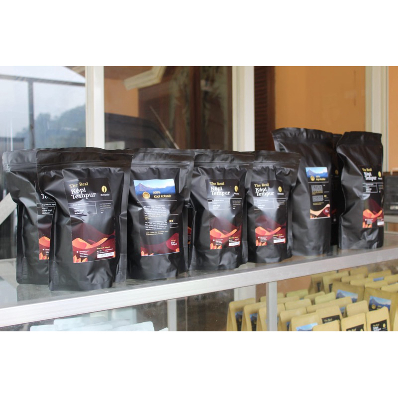 

KOPI ROBUSTA JAVA TEMPUR LERENG MURIA 500 GRAM BUBUK