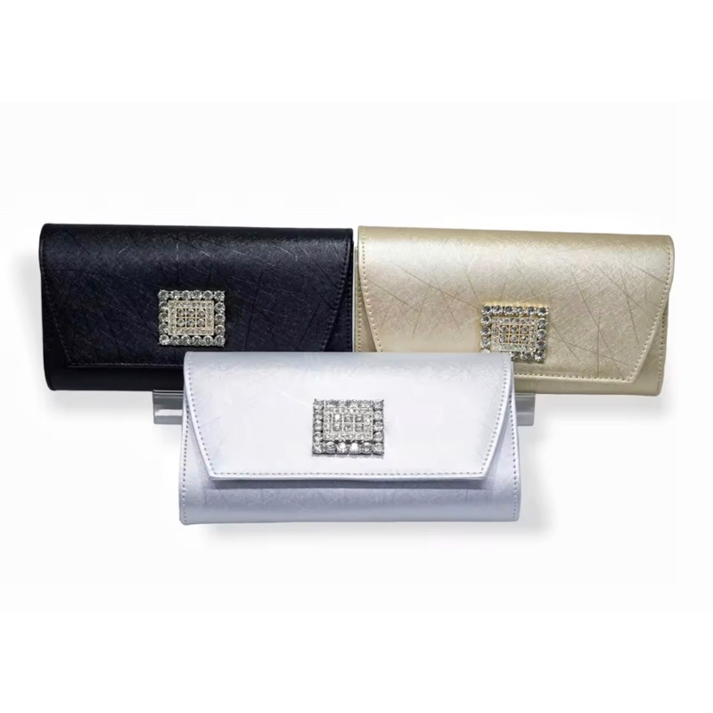 [NEW] Waiwai Silver Clutch