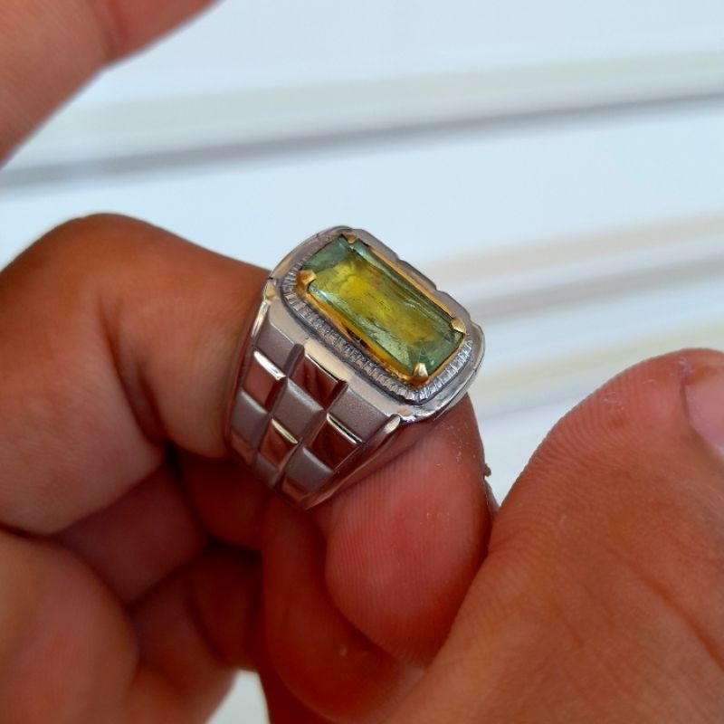 jamrud colombia emerald beryl minor serti NGR