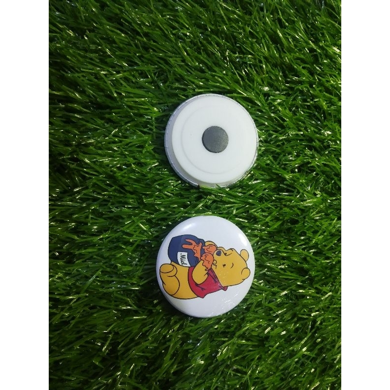 pin magnet Winnie the pooh