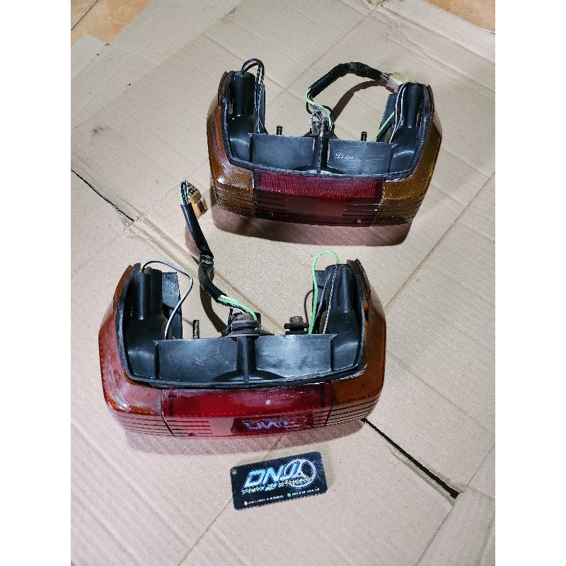 stopan set lampu belakang rc100 bravo original second