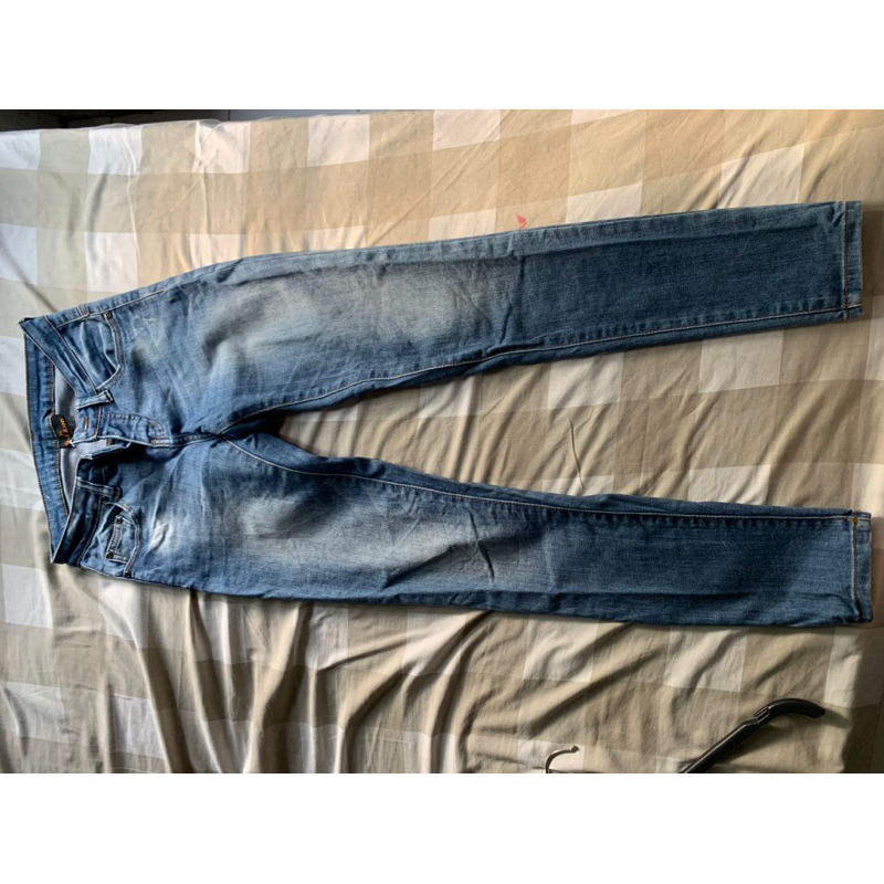 Dust Jeans