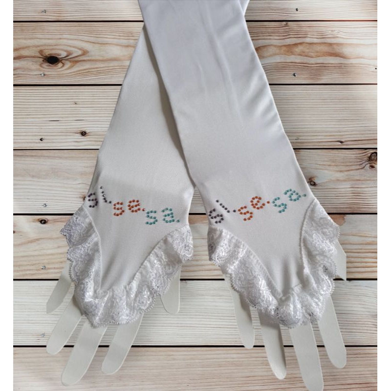 Handsock Branded Renda putih sisesa