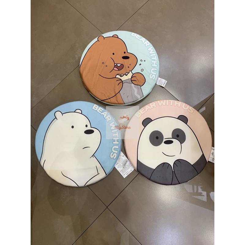MINISO Bantal Duduk dan Bantal Kursi Seri We Bare Bears / We Bare Bears Collection Round Seat Cushio