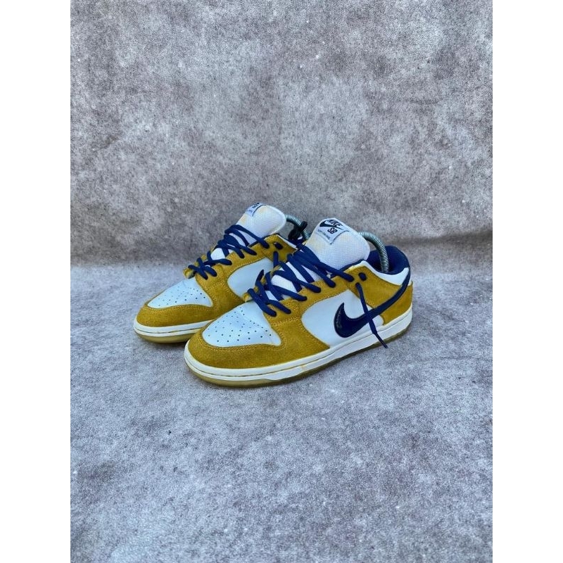 SB Dunk Low Pro Laser Orange