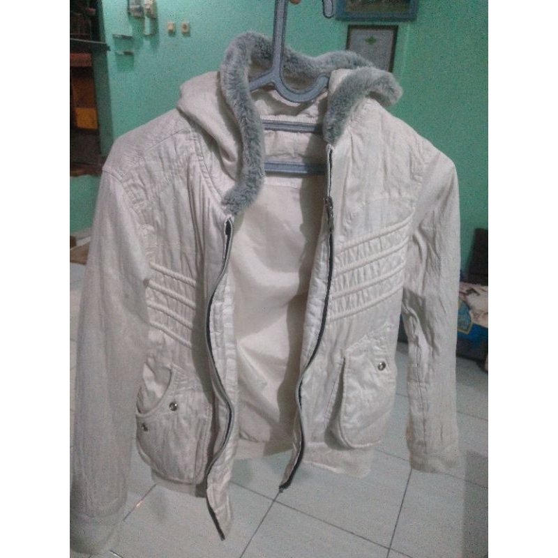 Jaket Musim Dingin (Second)