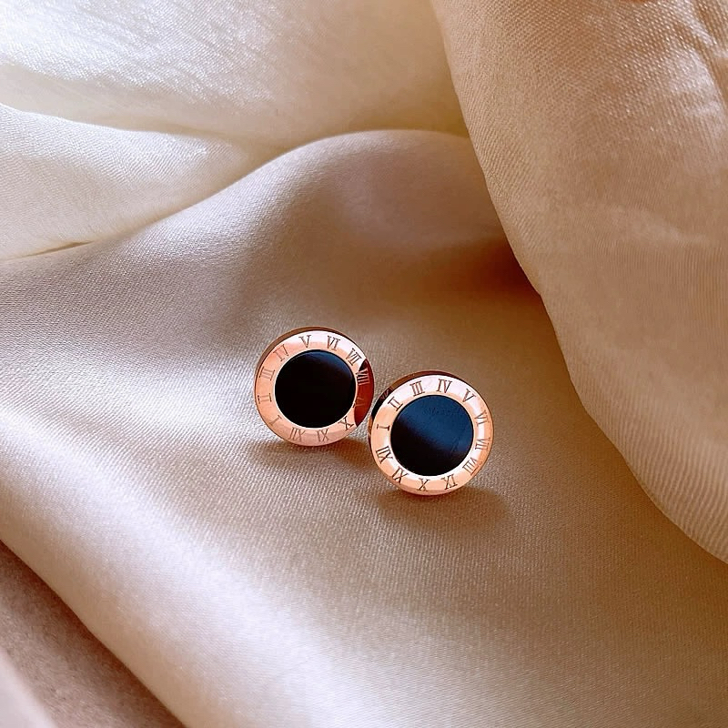 anting tindik wanita korea titanium bulat hitam