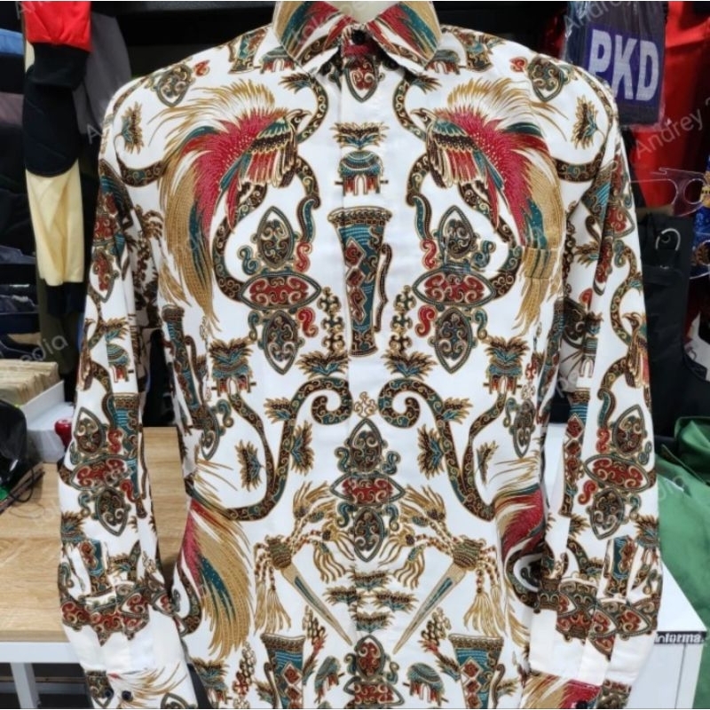 BAJU BATIK PAPUA PUTIH/HITAM LENGAN PANJANG BEST QUALITY PREMIUM