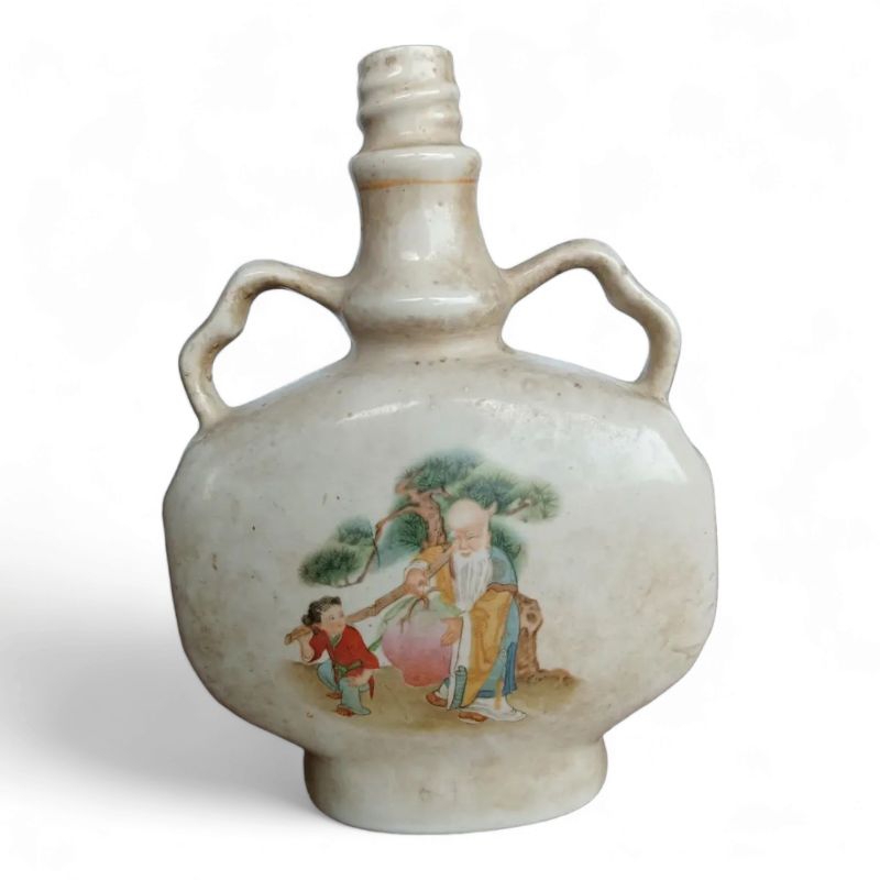 Botol Minum Antik Putih