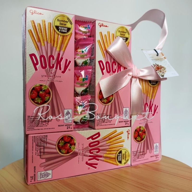 

POCKY STRAWBERRY LOVE PITA + YUPI / FREE KARTU UCAPAN / FREE PACKING DUS